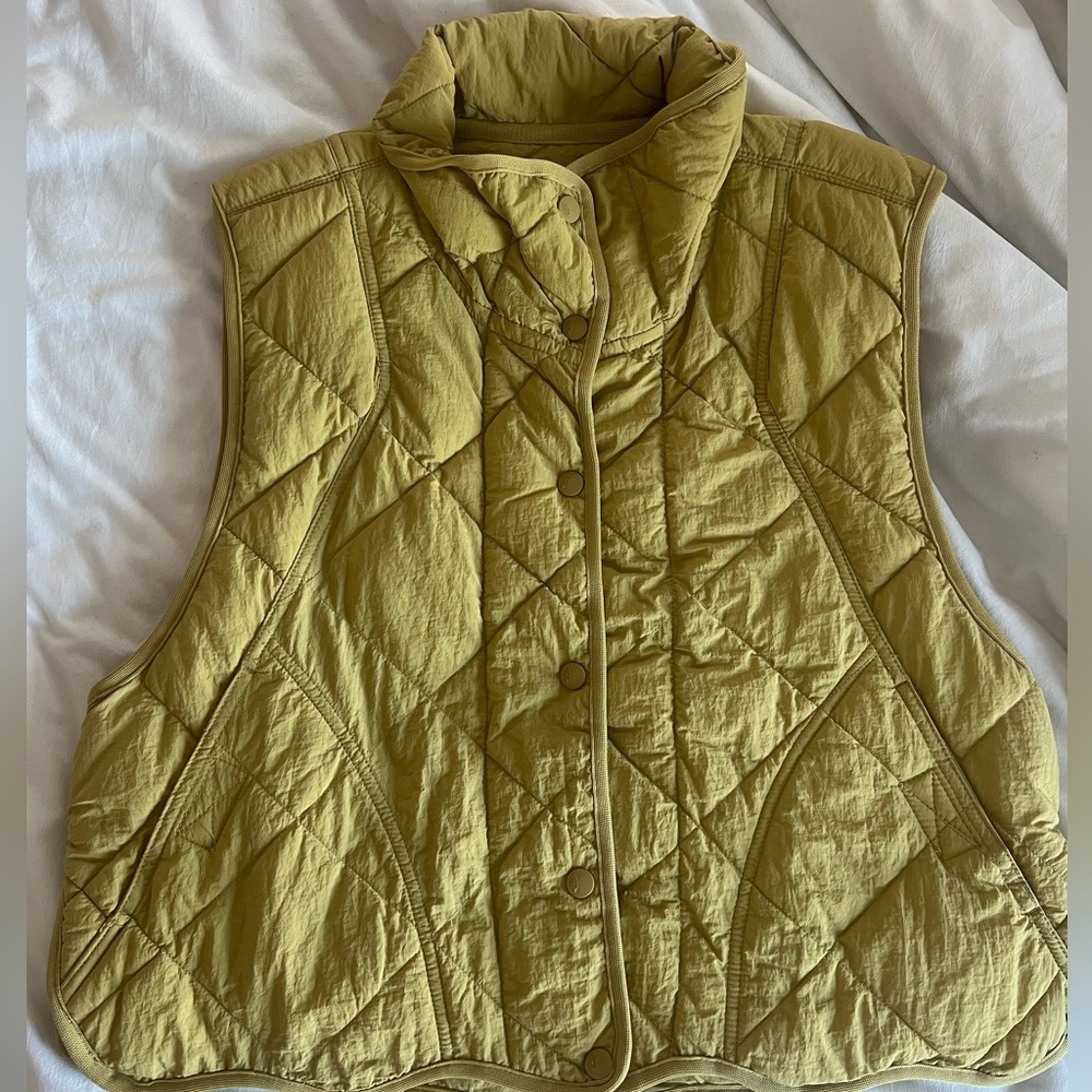 Free people, Vest